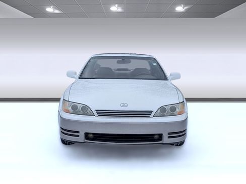 Used 1994 Lexus ES 330 4dr Sedan Auto image 6