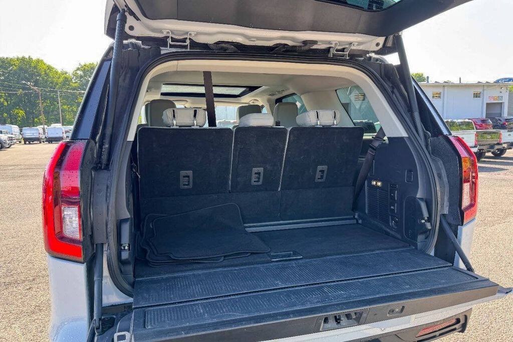 Used 2025 Ford Expedition Active AWD/4WD image 20