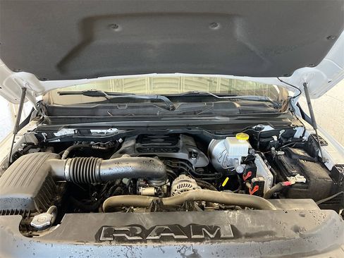 Used 2021 RAM 1500 Big Horn image 28