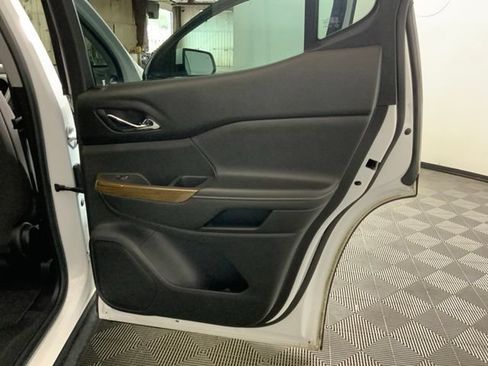 Used 2018 GMC Acadia SLE w/ Driver Alert Package I AWD/4WD image 27