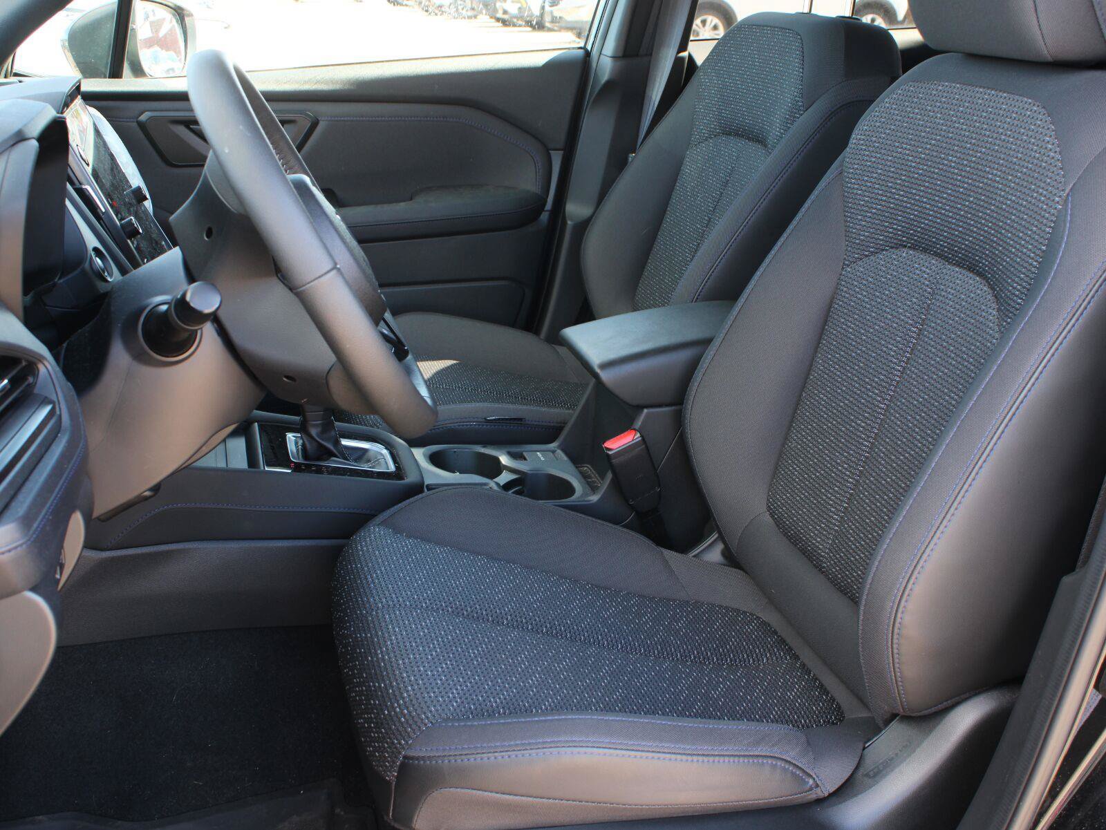 Used 2025 Subaru Forester Premium AWD/4WD image 16