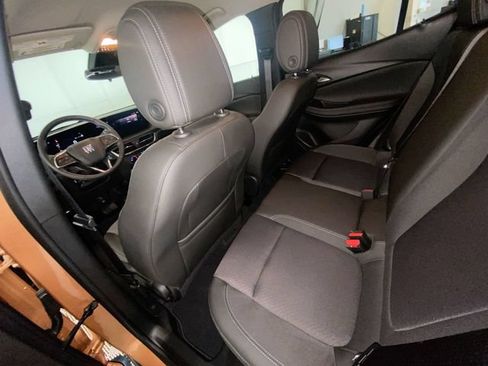 Used 2025 Buick Encore GX Preferred FWD image 29