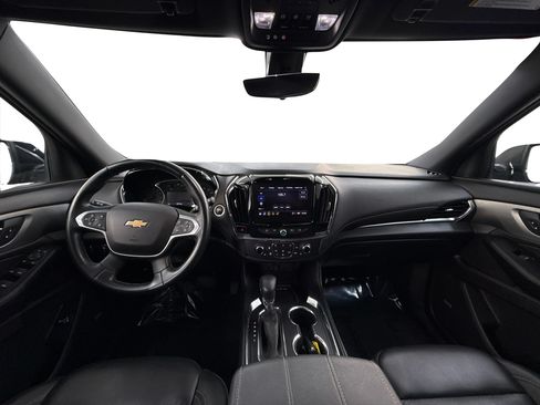 Used 2023 Chevrolet Traverse LT w/ LT Premium Package AWD/4WD image 17