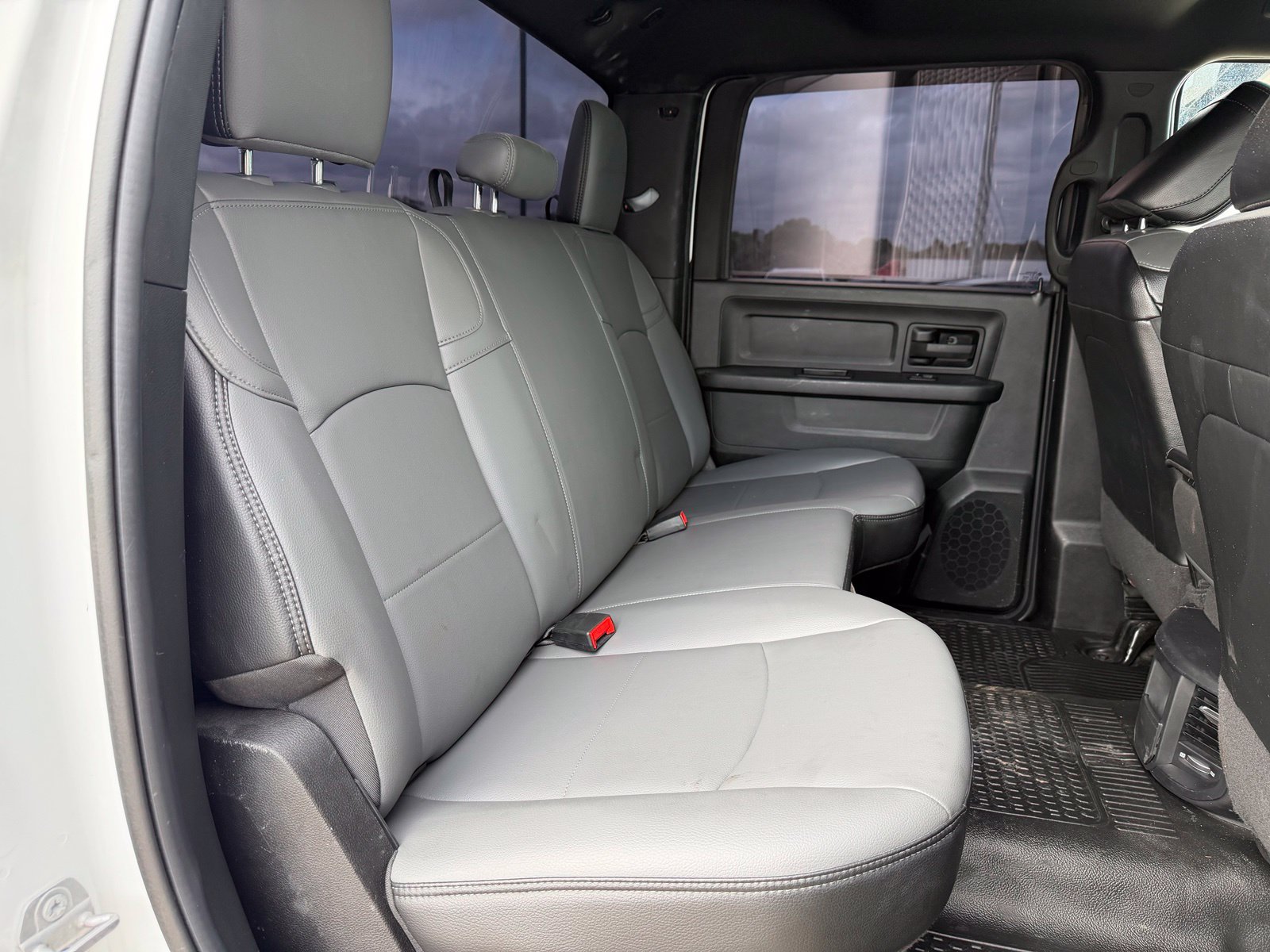Used 2022 RAM 3500 Tradesman AWD/4WD image 28