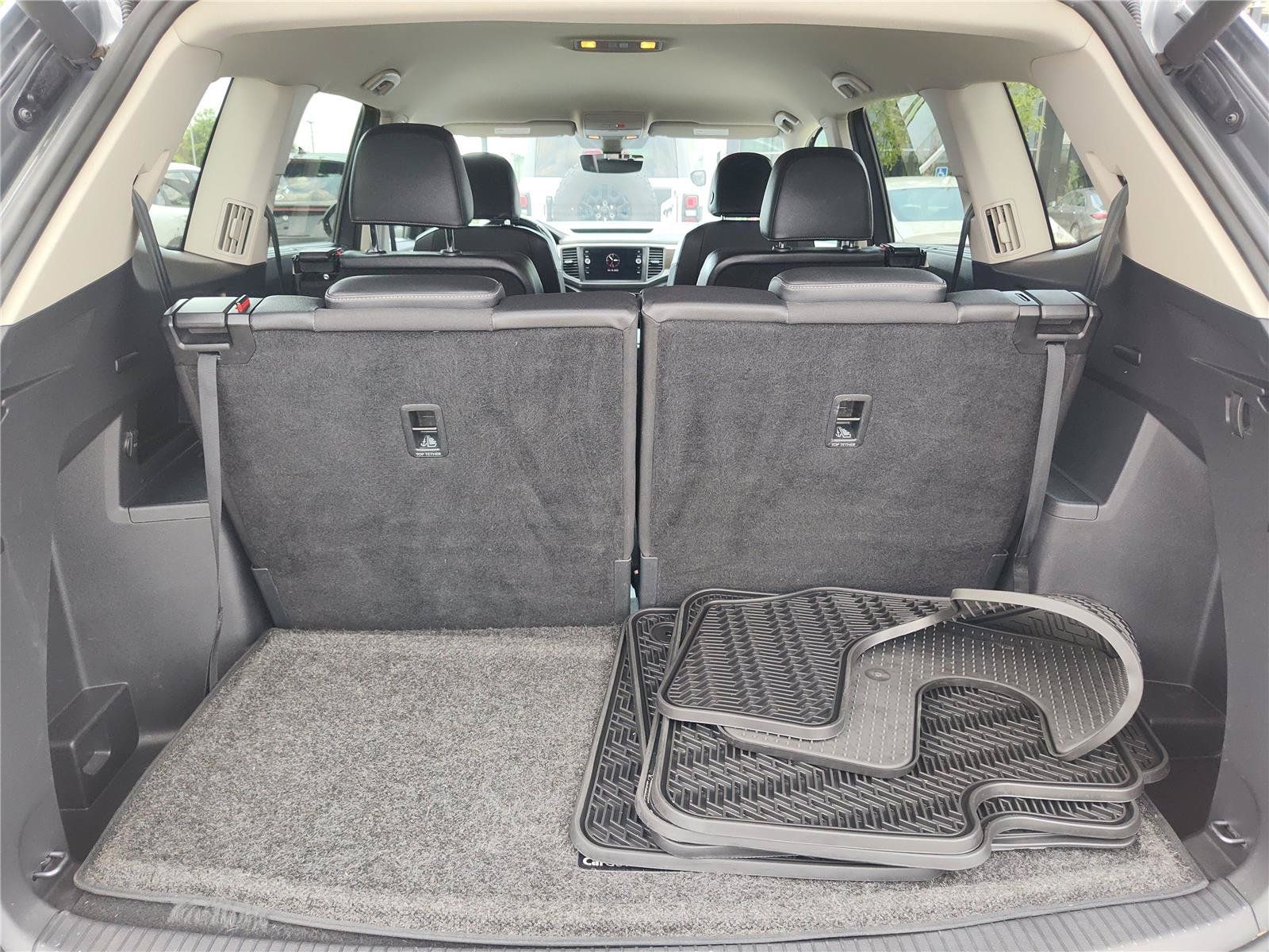 Used 2020 Volkswagen Atlas SE w/ Towing Package FWD image 7