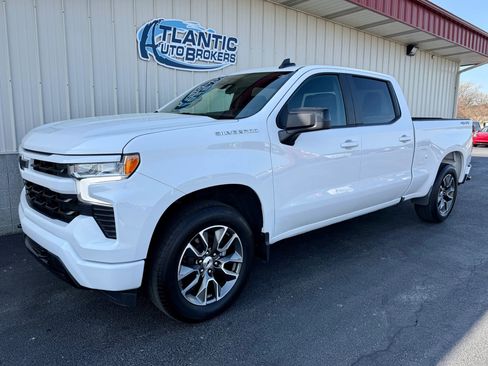 Used 2024 Chevrolet Silverado 1500 RST AWD/4WD image 1