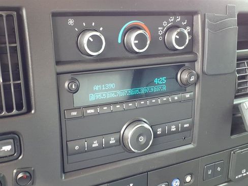 Used 2024 Chevrolet Express 3500 w/ Power Convenience Package RWD image 25