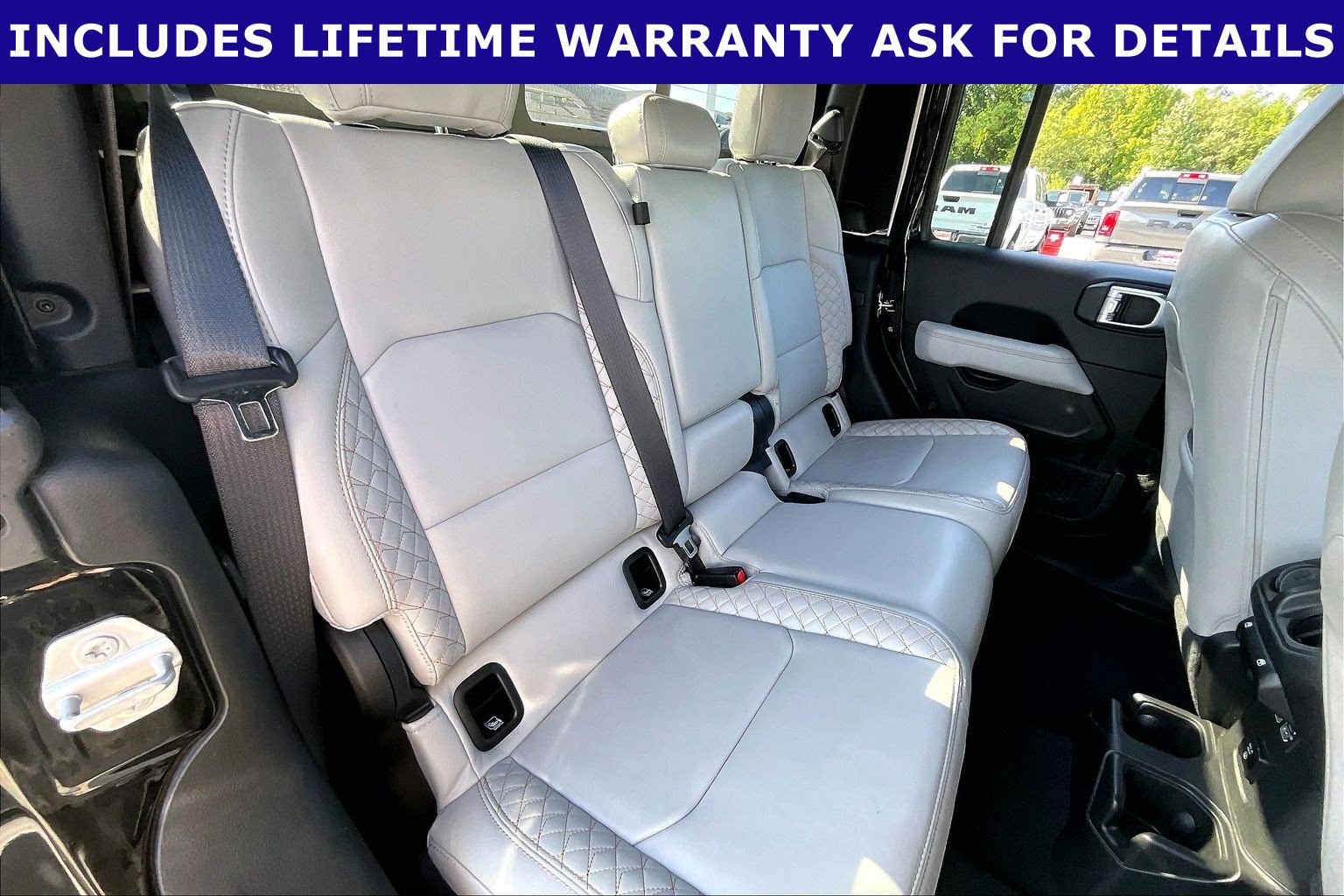 Used 2022 Jeep Gladiator Overland AWD/4WD image 22