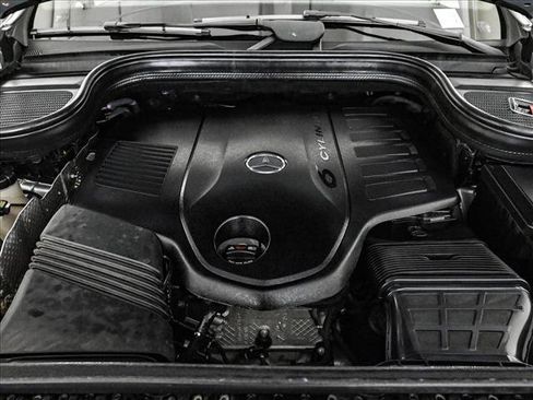 Certified 2022 Mercedes-Benz GLS 450 4MATIC image 26