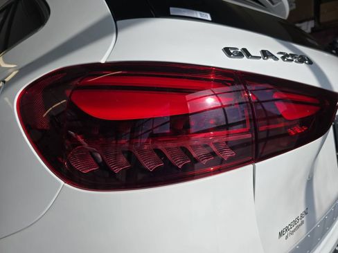 Certified 2026 Mercedes-Benz GLA 250 4MATIC image 34