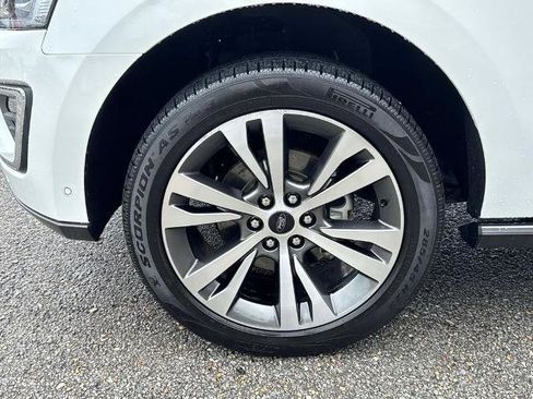 Certified 2021 Ford Expedition Limited RWD image 4