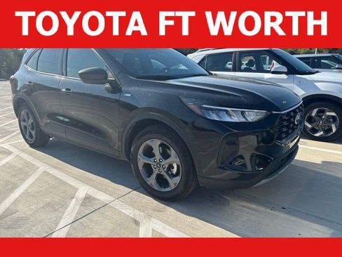 Used 2025 Ford Escape ST-Line FWD image 1