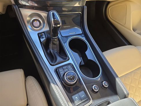 Used 2022 Nissan Maxima Platinum w/ Sport Mat Group image 22