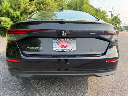 Used 2024 Honda Accord LX image 13