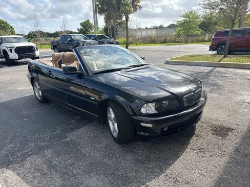 Used 2002 BMW 325Ci Convertible image 2