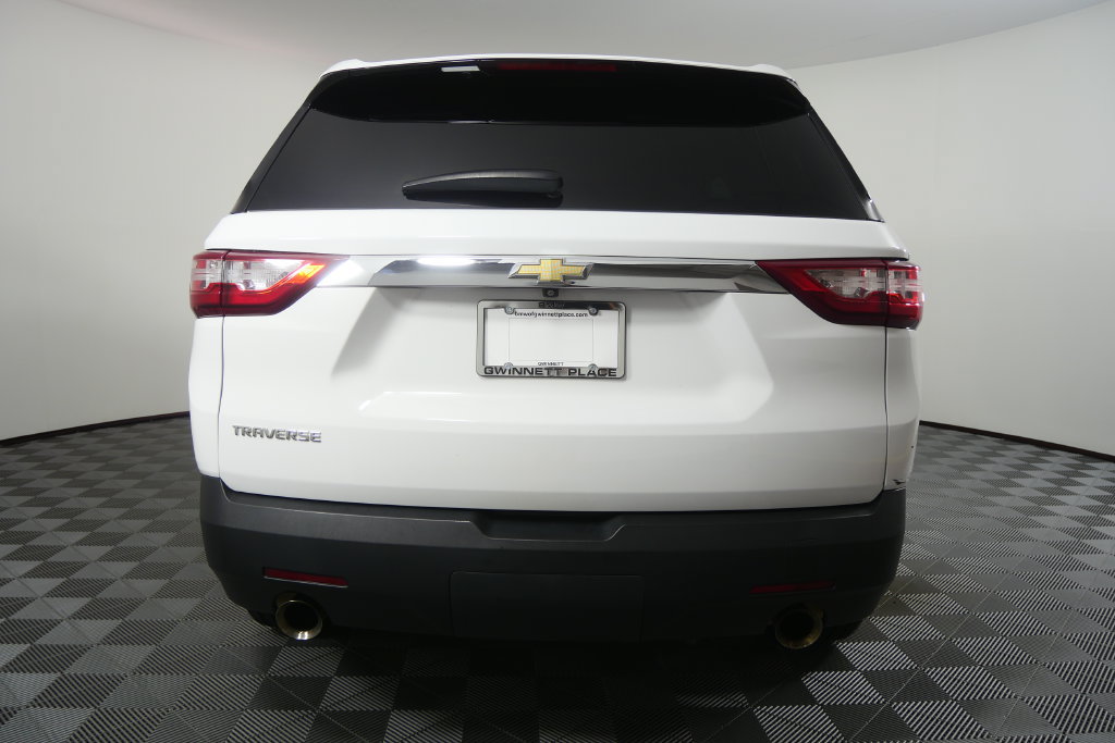 Used 2020 Chevrolet Traverse LS FWD image 4