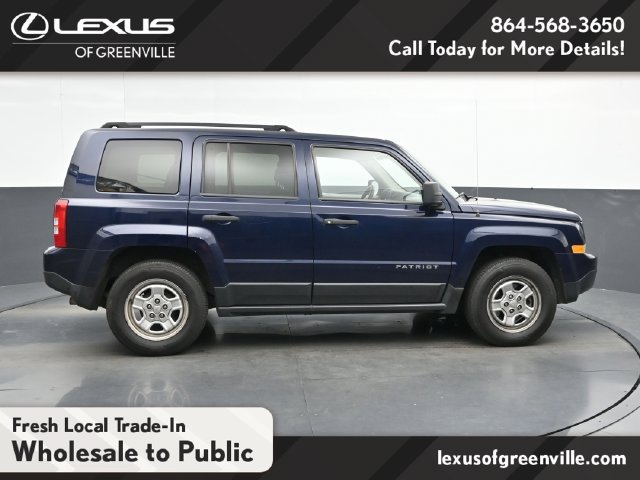 Used 2015 Jeep Patriot Sport FWD image 10