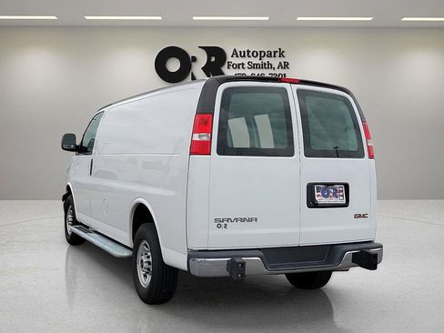 Used 2024 GMC Savana 2500 Work Van w/ Driver Convenience Package image 4