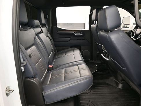 Used 2022 Chevrolet Silverado 1500 High Country image 59