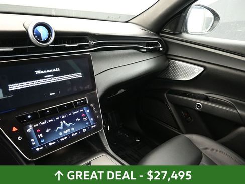 Used 2024 Maserati Grecale GT AWD/4WD image 24