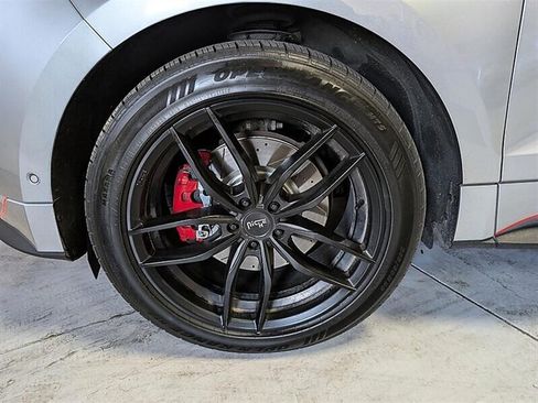 Used 2020 Ford Edge ST w/ Equipment Group 401A AWD/4WD image 15