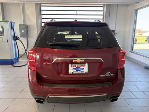 Used 2016 Chevrolet Equinox LTZ w/ Enhanced Convenience Package image 4