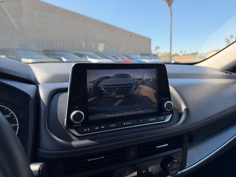 Used 2025 Kia K4 FWD image 25