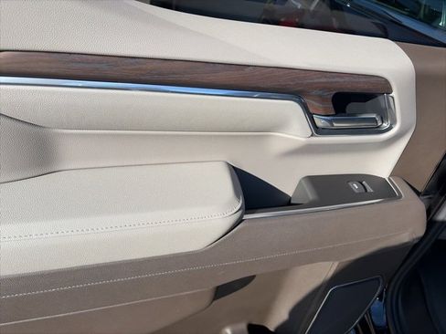 New 2026 GMC Sierra 1500 SLT w/ SLT Premium Plus Package image 12