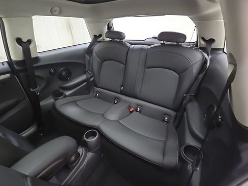 Used 2024 MINI Cooper SE FWD image 23