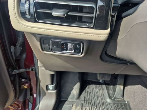 Used 2020 Lincoln Aviator Reserve w/ Equipment Group 202A image 22