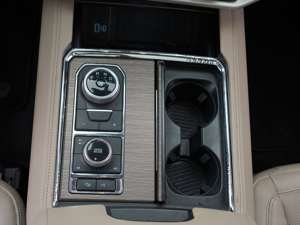 Used 2024 Ford Expedition Max Limited AWD/4WD image 28