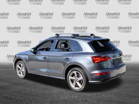 Used 2020 Audi Q5 2.0T Titanium Prestige w/ Prestige Package AWD/4WD image 7