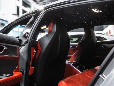 Used 2023 BMW M8 Gran Coupe xDrive Competition w/ M Carbon Exterior Package AWD/4WD image 21