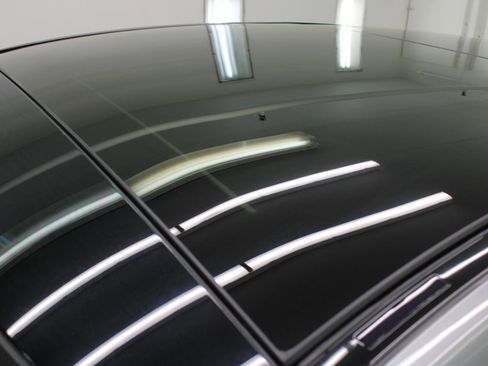 Used 2015 Mercedes-Benz S 550 Sedan image 25