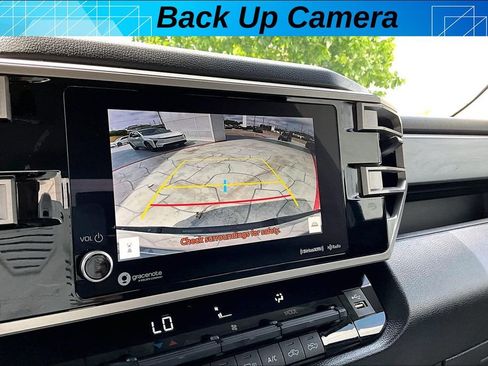 Used 2023 Toyota Tundra SR5 w/ SR5 Convenience Package AWD/4WD image 13