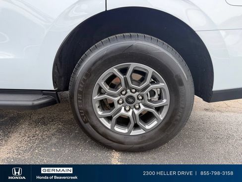 Used 2025 Ford Expedition Active AWD/4WD image 14