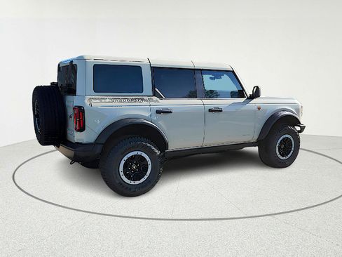 New 2025 Ford Bronco Badlands w/ Sasquatch Package image 9