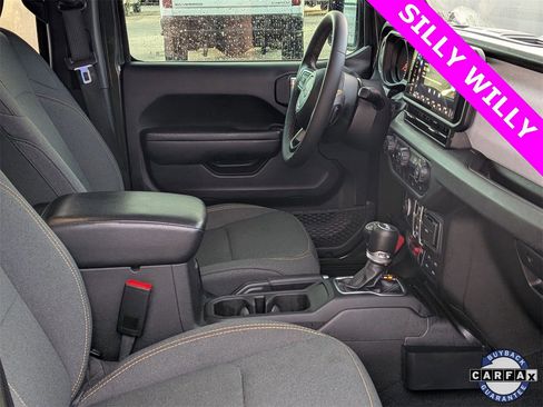 Used 2024 Jeep Wrangler Unlimited Sport image 24