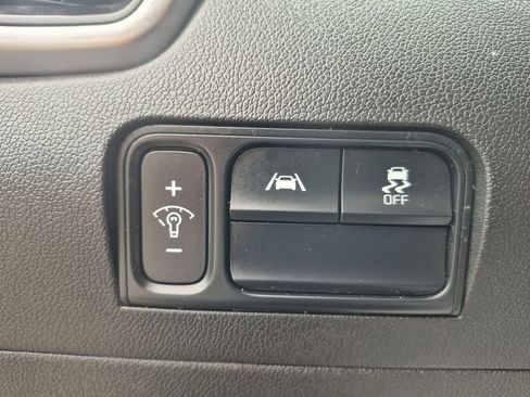 Used 2022 Kia Sorento LX image 26