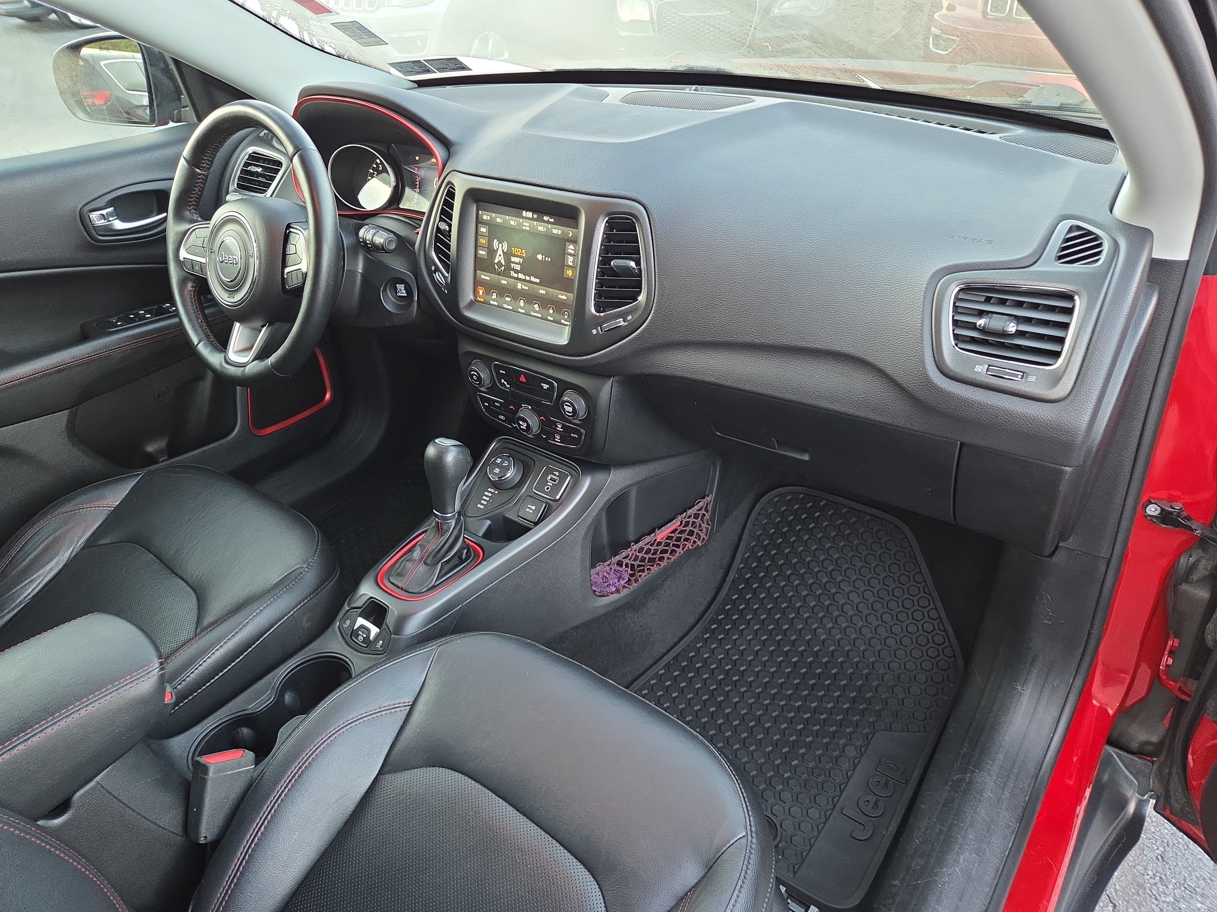 Certified 2018 Jeep Compass Trailhawk w/ Leather Interior Group AWD/4WD image 18