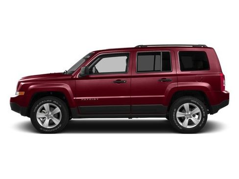 Used 2016 Jeep Patriot Sport w/ Power Value Group FWD image 2