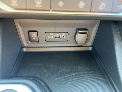 New 2025 Nissan Sentra SR image 27