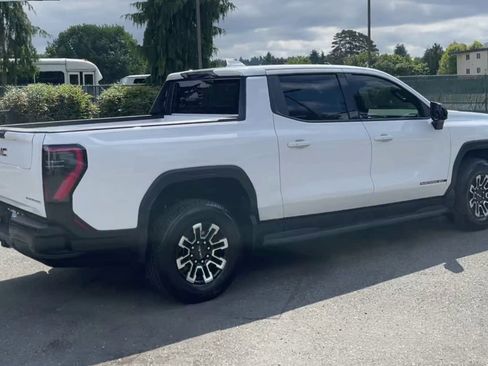 New 2026 GMC Sierra EV Elevation image 71