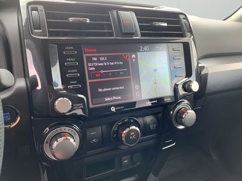 Used 2021 Toyota 4Runner Venture w/ Moonroof Package image 19