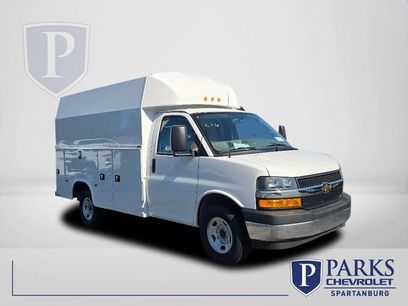 New 2025 Chevrolet Express 3500 w/ Power Convenience Package