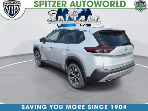 Used 2023 Nissan Rogue SV image 7