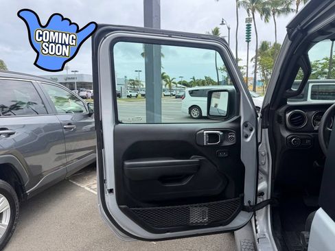Used 2023 Jeep Wrangler Sport AWD/4WD image 11