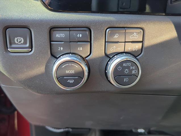 Used 2024 GMC Sierra 1500 Elevation w/ Elevation Premium Package AWD/4WD image 11
