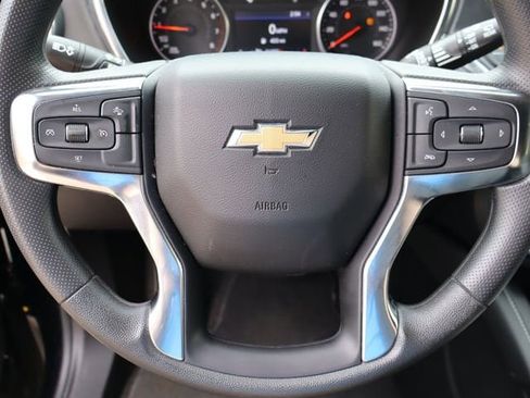 Used 2025 Chevrolet Blazer LT image 11