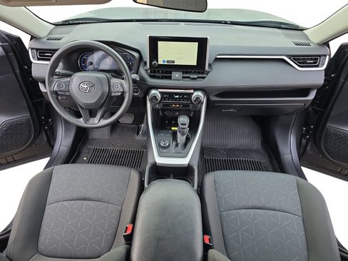 Used 2024 Toyota RAV4 XLE image 15